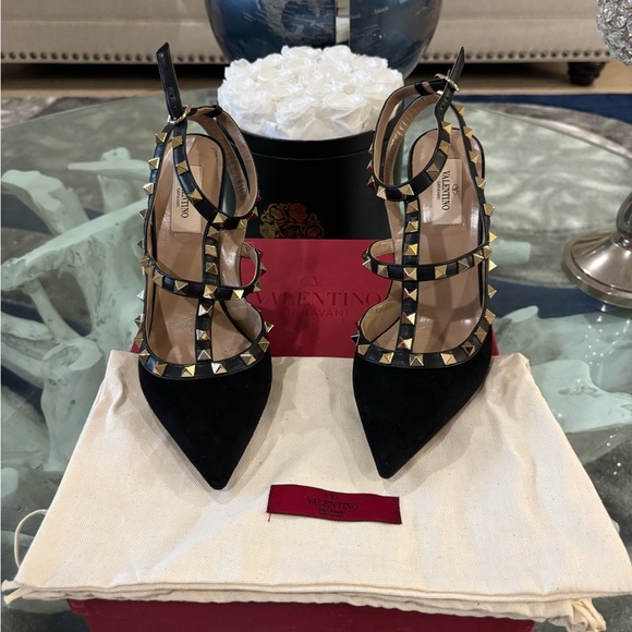 Authentic Valentino Garavani Rockstud in black suede and leather - Picture 2 of 12